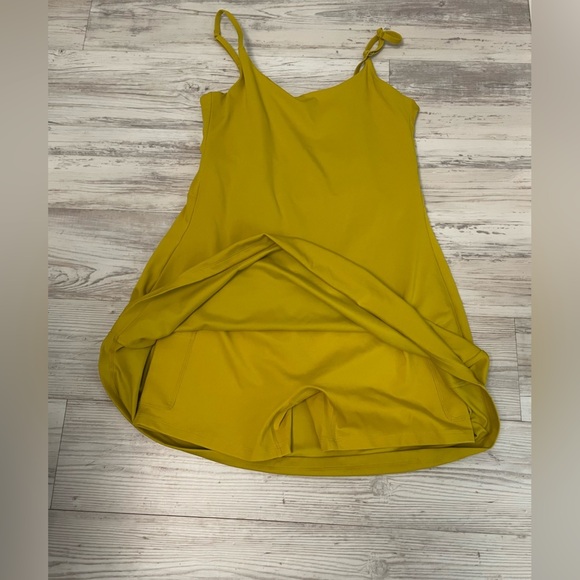 Girlfriend Collective Naomi Dress with Shorts - Picture 8 of 10